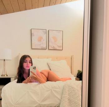 352-608-2108, 27  female escort, Santa Cruz