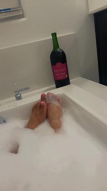 Natalie, 25  female escort, Santa Cruz