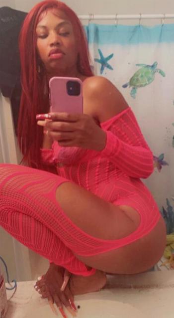 Treasure , 26  female escort, Santa Cruz