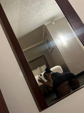 Oshin , 23  female escort, Santa Cruz