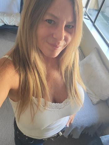 2bits2cute, 38  female escort, Santa Cruz