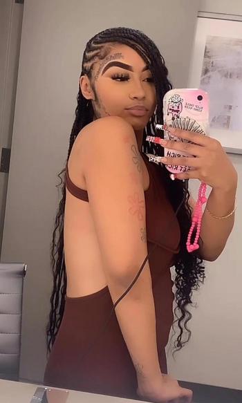 Sparkle, 23  female escort, Santa Cruz